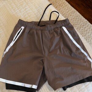 Lululemon Surge Short 6" Liner Special Edition Shorts
